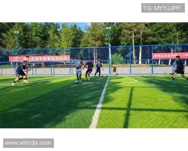 足球明星亲临村超赛场感受乡村足球魅力与激情的完美结合 足球明星亲临村超赛场感受乡村足球魅力与激情的完美结合